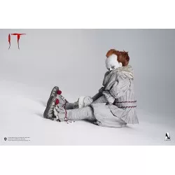 Ça (IT) Collectible Action Figurine 1/6 Pennywise Deluxe Edition Display Box Queen Studios × INART IA003D