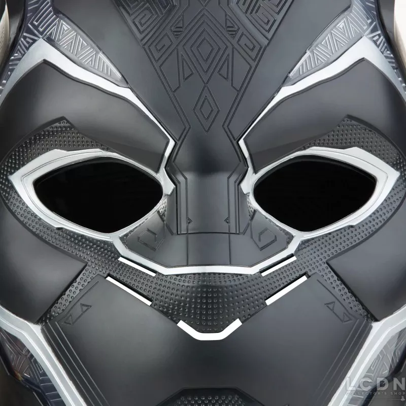 Marvel Legends Series Electronic Helmet 1/1 Black Panther