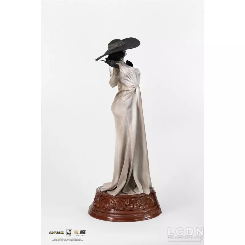 Resident Evil Village Statue 1/4 Lady Dimitrescu 89cm