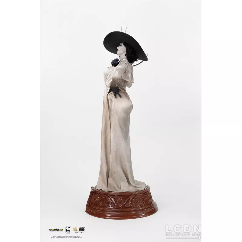 Resident Evil Village Statue 1/4 Lady Dimitrescu 89cm