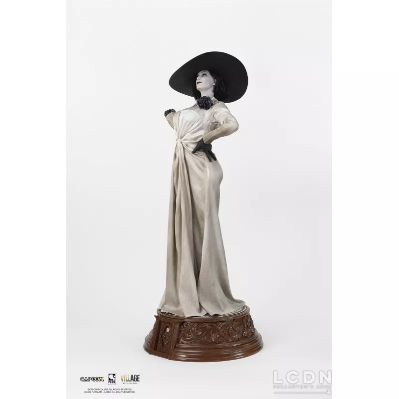 Resident Evil Village Statue 1/4 Lady Dimitrescu 89cm