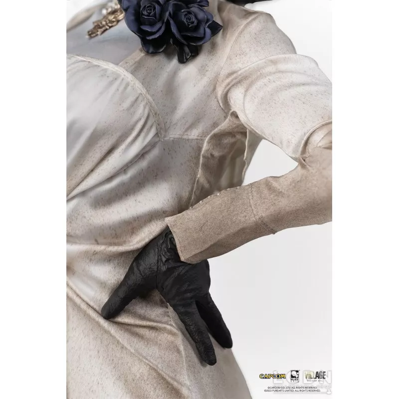 Resident Evil Village Statue 1/4 Lady Dimitrescu 89cm