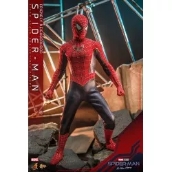 Hot Toys MMS661 Spider-Man: No Way Home Collectible Action Figurine 1/6 Friendly Neighborhood Spider-Man 30cm