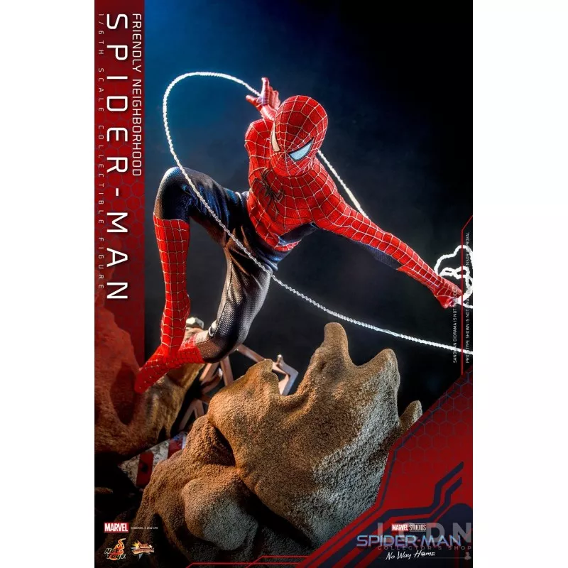 Hot Toys MMS661 Spider-Man: No Way Home Collectible Action Figurine 1/6 Friendly Neighborhood Spider-Man 30cm