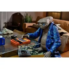 E.T. L'extraterrestre (E.T. the Extra-Terrestrial) 40th Anniversary Action Figurine Ultimate Telepathic E.T. 11cm