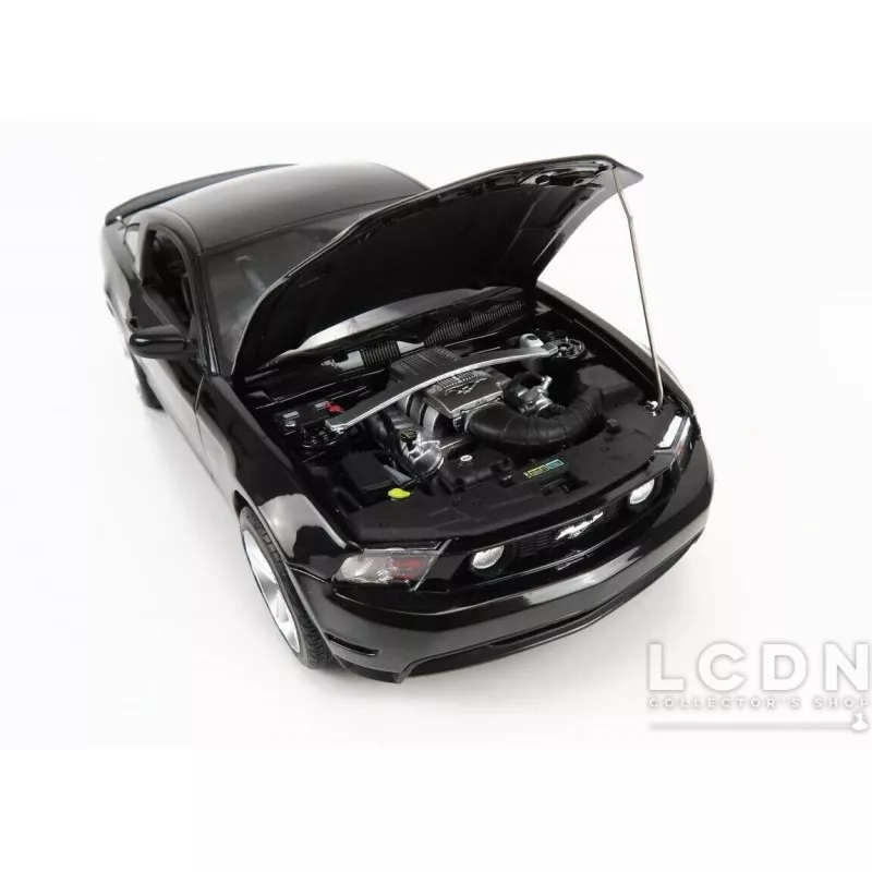 Drive 2011 Ford Mustang GT 5.0 Ryan Gosling 13609 Greenlight 1/18