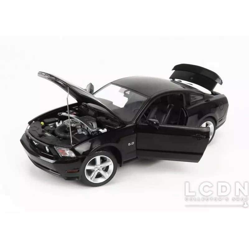 Drive 2011 Ford Mustang GT 5.0 Ryan Gosling 13609 Greenlight 1/18