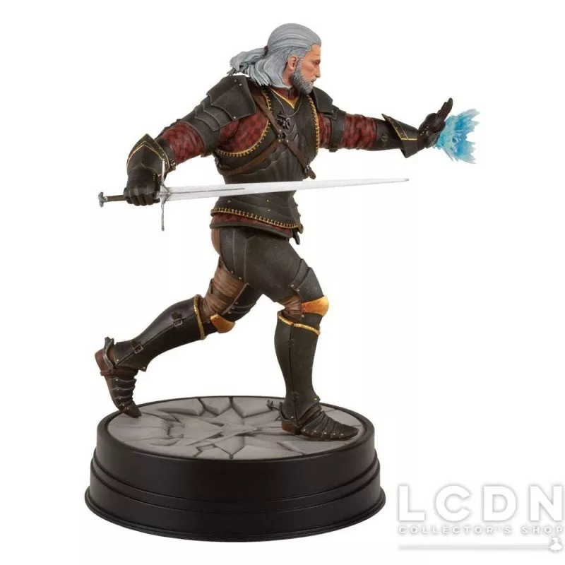 Witcher 3 Wild Hunt Statue Geralt Toussaint Tourney Armor 20cm