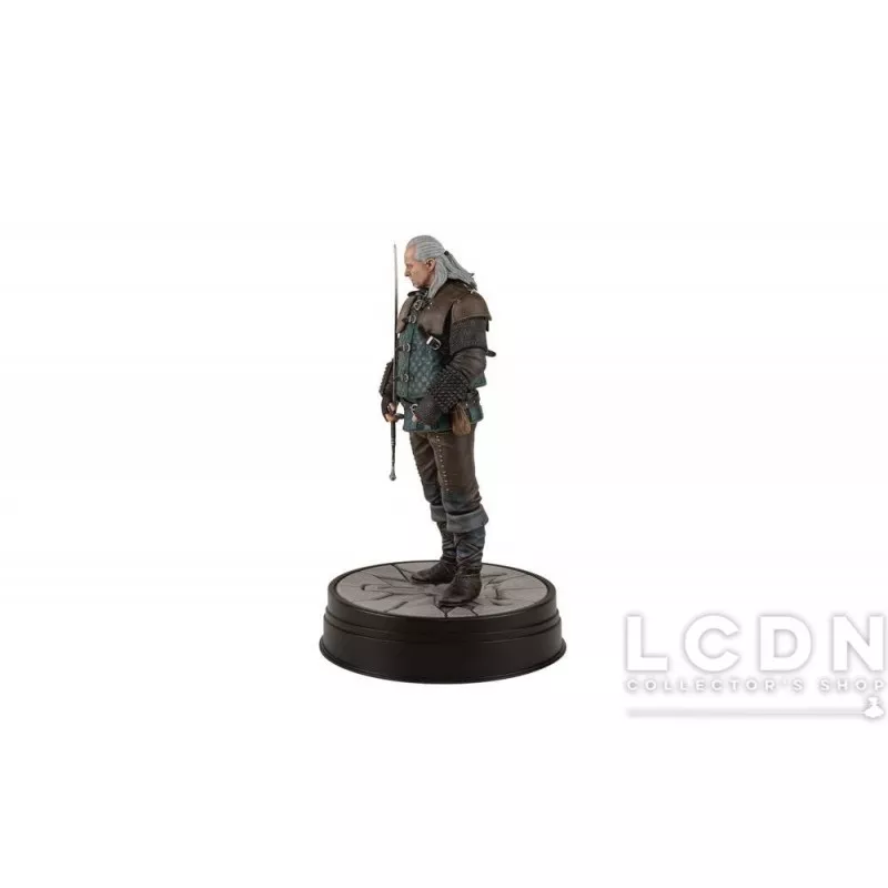 Witcher 3 Wild Hunt Statue Vesemir 21cm