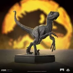 Jurassic World Icons Statue Velociraptor Blue 9cm
