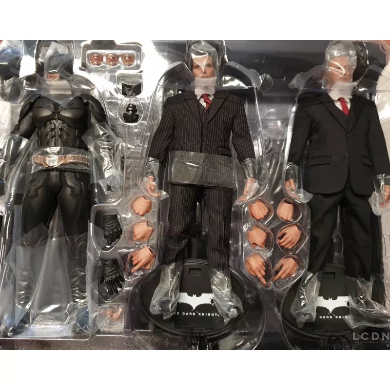 Hot Toys MMS236 The Dark Knight Batman Armory with Bruce Wayne and