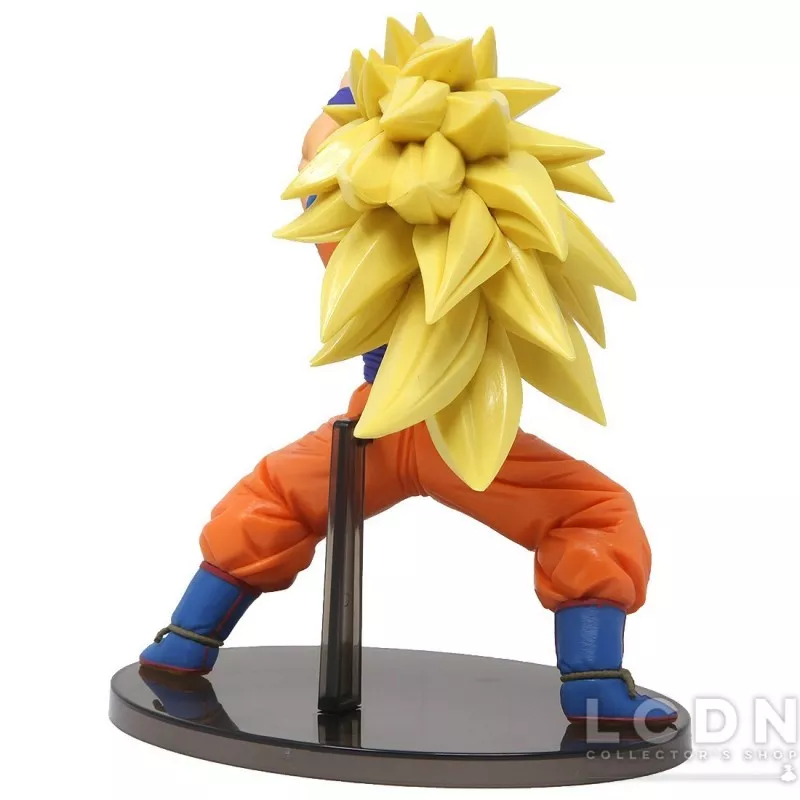 Figurine Dragon Ball Aimanté Son Goku Buste sortant du cadre 3D 10 Cm