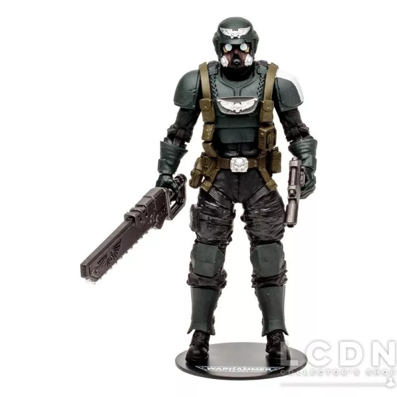 Warhammer 40k: Darktide Action Figurine Veteran Guardsman 18cm