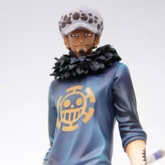 One Piece Statue Banpresto Chronicle Master Stars Piece Trafalgar Law 26cm