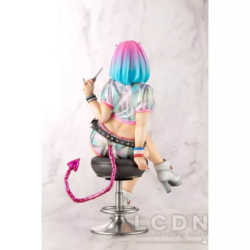 Sculptor Original Statue Katie Moon&#039;s Trick or Treat by Yoshiki Fujimoto 19cm