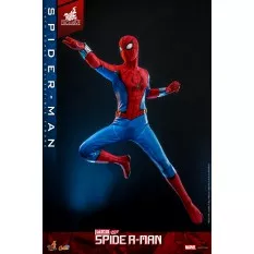 Hot Toys CMS010 W.E.B. of Spider-Man Collectible Action Figurine 1/6 Spider-Man 28cm *Hot Toys Exclusive*
