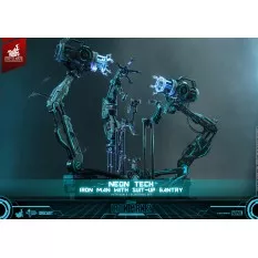 Hot Toys MMS672D50 Iron Man 2 Collectible Action Figure 1/6 Neon Tech Iron Man with Suit-Up Gantry 32cm *Hot Toys Exclusive*