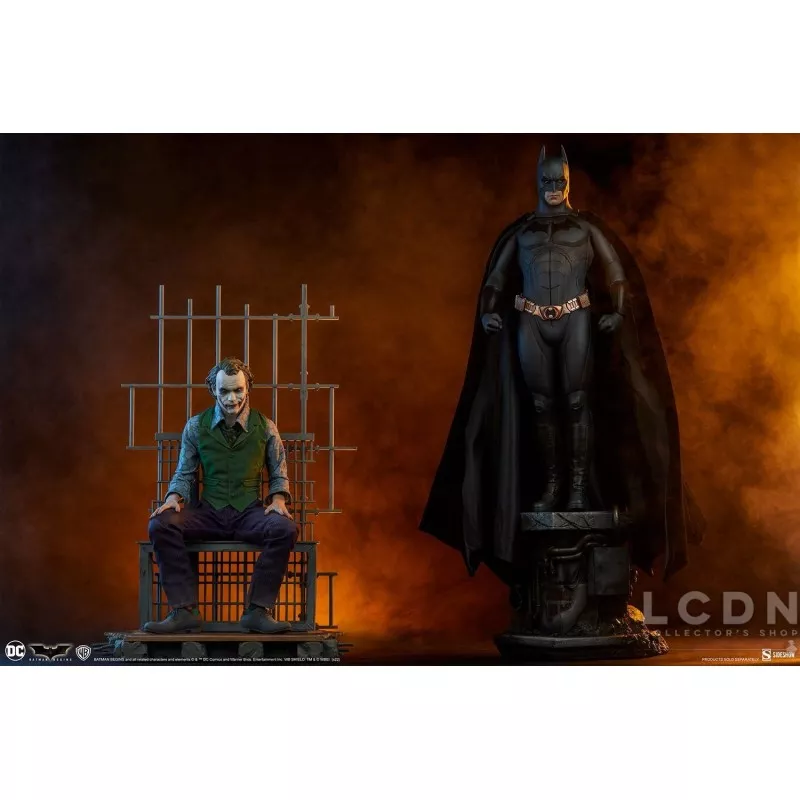 Batman Begins Statue Premium Format Batman 65cm