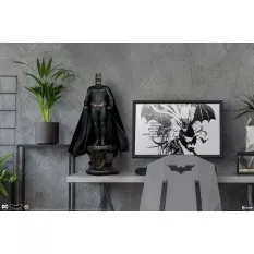 Batman Begins Statue Premium Format Batman 65cm