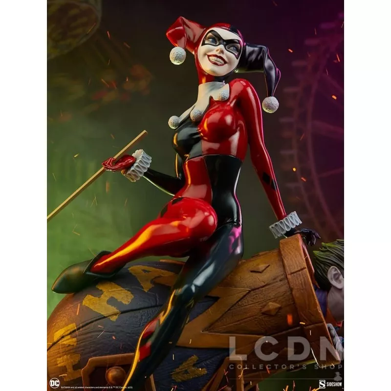 DC Comics Statue Diorama Harley Quinn et Le Joker 35cm