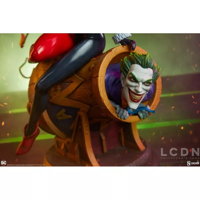 DC Comics Statue Diorama Harley Quinn et Le Joker 35cm