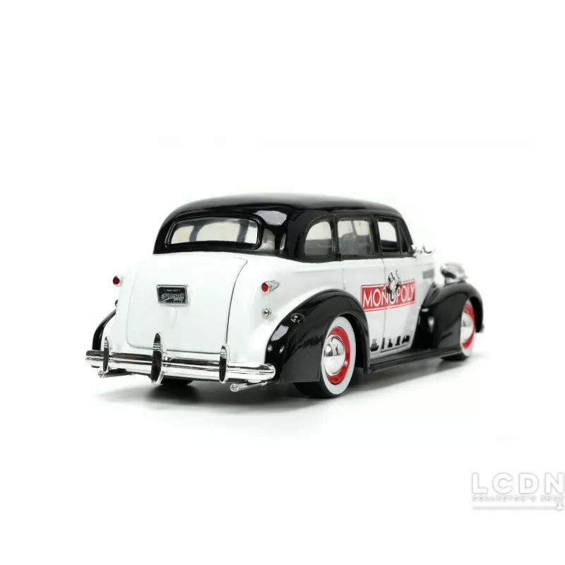 Monopoly Uncle Pennybags &amp; 1939 Chevrolet Master 1/24