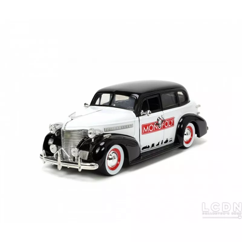 Monopoly Uncle Pennybags &amp; 1939 Chevrolet Master 1/24
