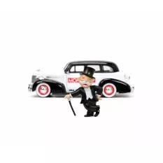Monopoly Uncle Pennybags & 1939 Chevrolet Master 1/24