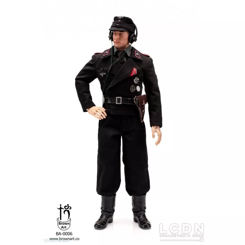 WWII German Armored Captain Anti-Tank Collectible Action Figure 1