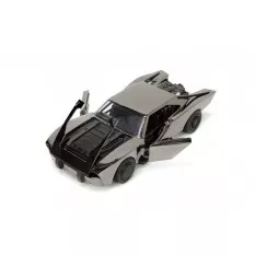 Batman Batmobile SDCC Comic Con 2022 Exclusive Chrome 33740 1/24
