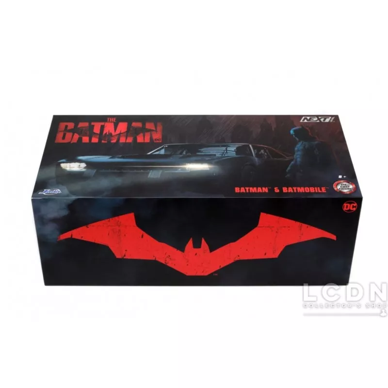Batman Batmobile SDCC Comic Con 2022 Exclusive Chrome 33740 1/24