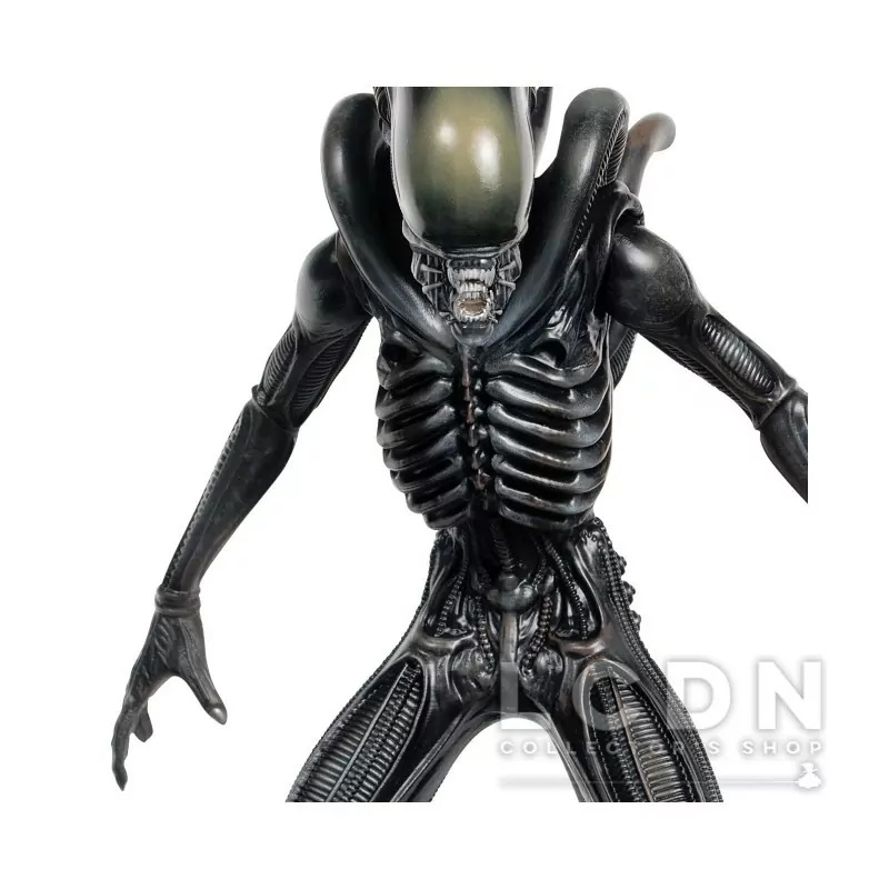 Alien Figurine Xenomorph Mega Special H.R. Giger&#039;s Eaglemoss 32cm