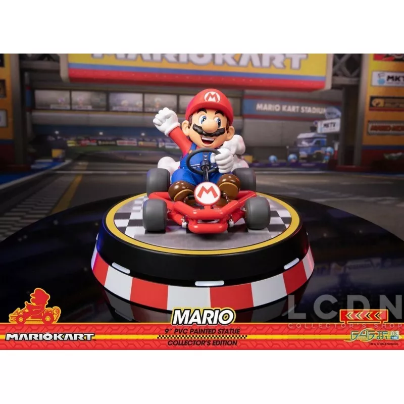 Super Mario: Mario Kart Statue Collector&#039;s Edition 22cm