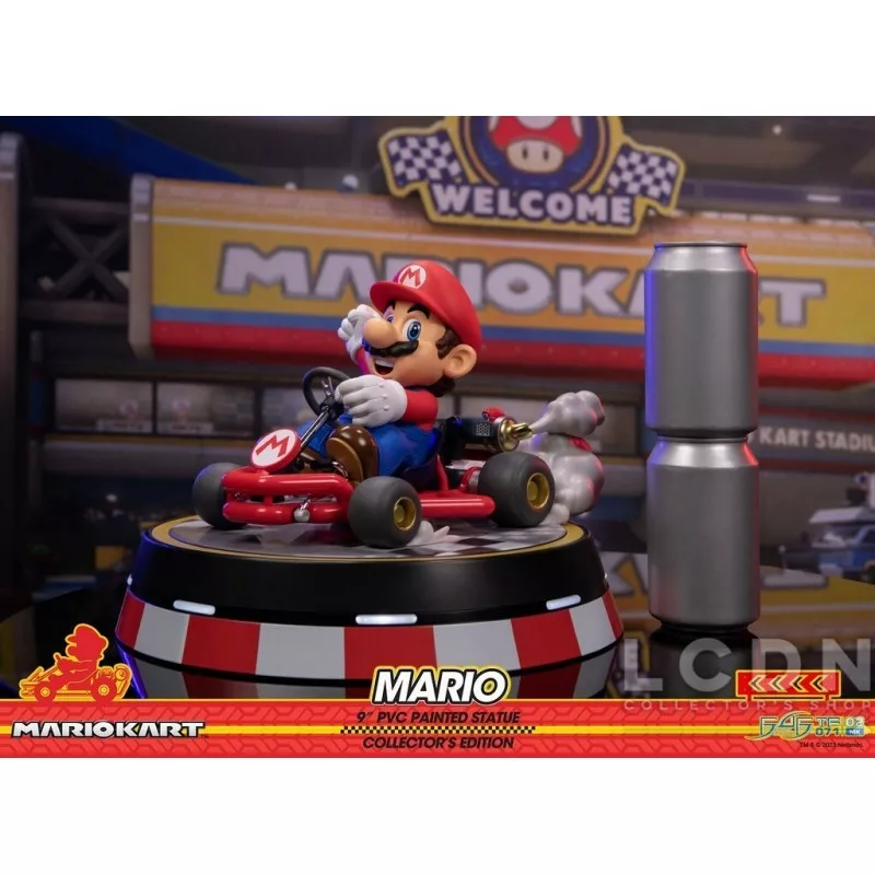 Super Mario: Mario Kart Statue Collector&#039;s Edition 22cm