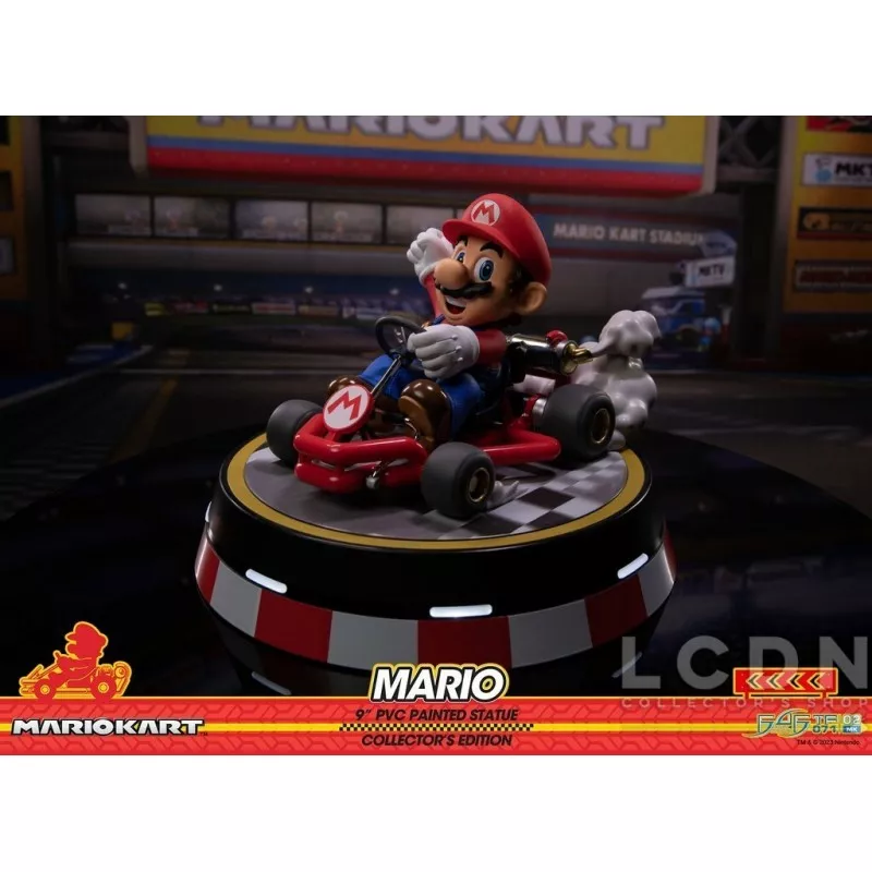 Super Mario: Mario Kart Statue Collector&#039;s Edition 22cm