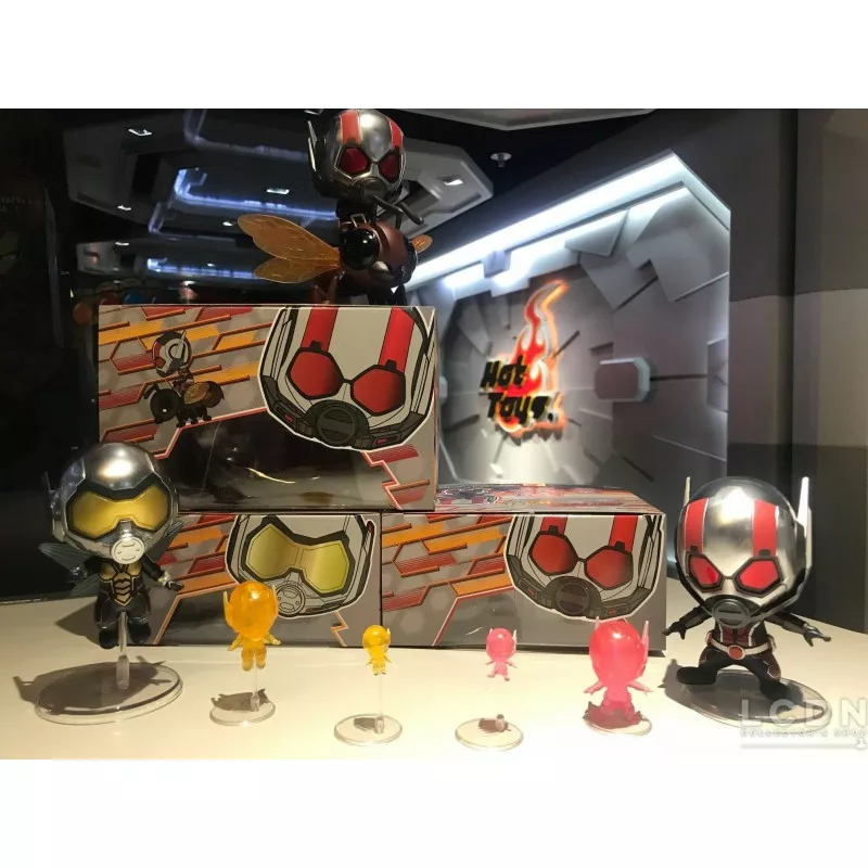 Hot Toys COSB490 Ant-Man &amp; La Guêpe La Guêpe Cosbaby (S) Bobble-Head Collectible Set de 3