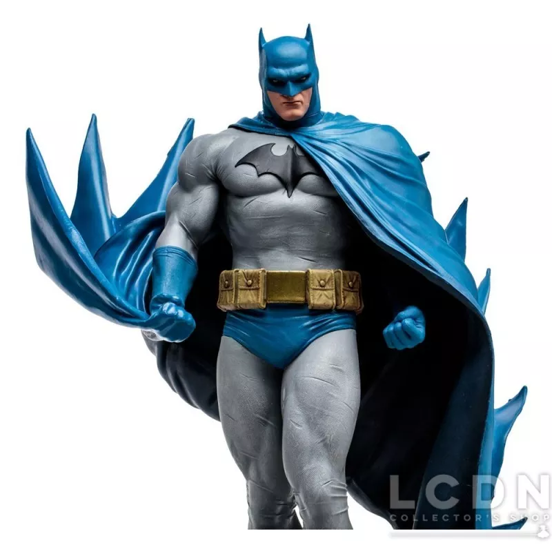 DC COMICS - FIGURINE - BATMAN - DELUXE 30CM