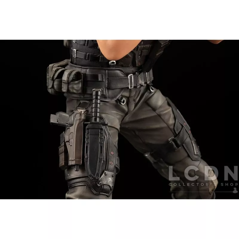 Resident Evil: Vendetta Figure ARTFX 1/6 Chris Redfield 28cm