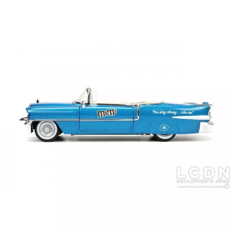 M&amp;M&#039;s 1956 Cadillac Eldorado with blue figure 33726 1/24