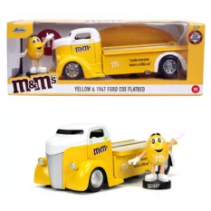 M&M's Jaune & 1947 Ford Coe...