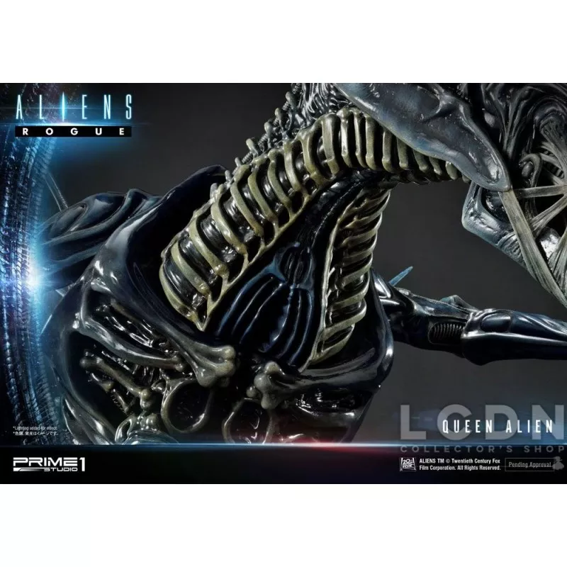 Aliens Premium Masterline Series Statue Queen Alien Battle Diorama 71 cm