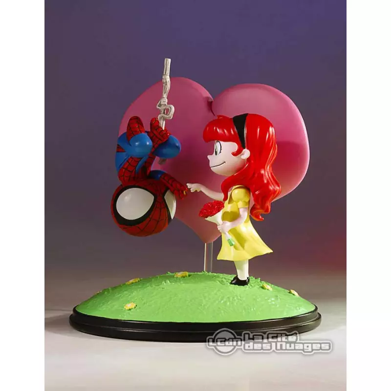 Marvel Comics Animated Series Mini-Statue Spider-Man and Mary Jane