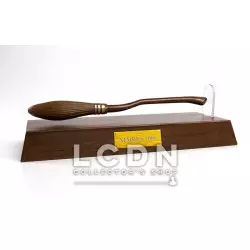Harry Potter Levitating Nimbus 2000 Broom Pen