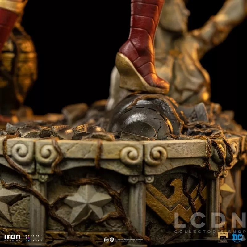 Wonder Woman Unleashed Statue 1/10 BDS Art Scale Wonder Woman 30cm