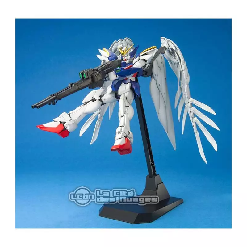 Gunpla Wing Gundam Zero – Échelle 1/60 – Maquette à Monter – Dès 12 Ans – Pièces De Collection