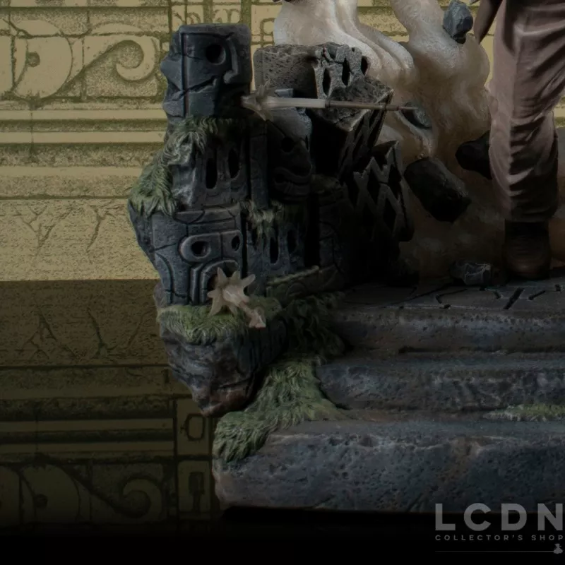 Indiana Jones Les Aventuriers de l&#039;arche perdue Deluxe Gallery Figurine Escape with Idol 25cm