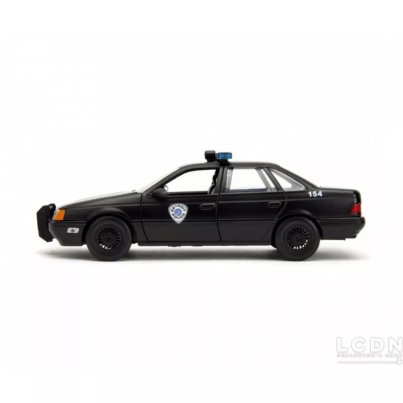 Robocop &amp; 1986 Ford Taurus 1/24 Jada Toys