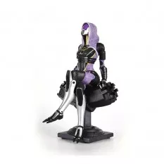 Mass Effect Figurine...