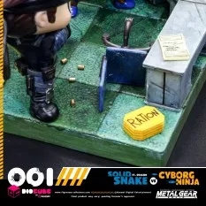 Metal Gear Solid Figure Solid Snake Vs Cyborg Ninja Ft. Otacon Diocube 15cm