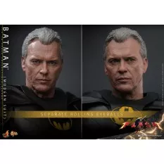 Hot Toys MMS712 The Flash Collectible Action Figure 1/6 Batman (Modern Suit) 30cm